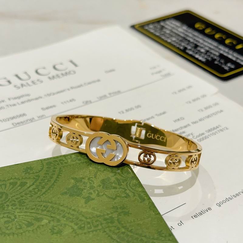 Gucci Bracelet 06yxh09